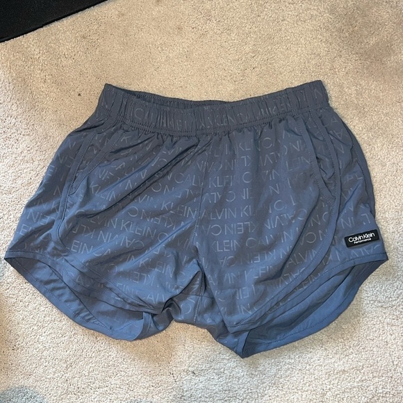 Size small calvin klein performance logo patterned running shorts - Picture 1 of 2